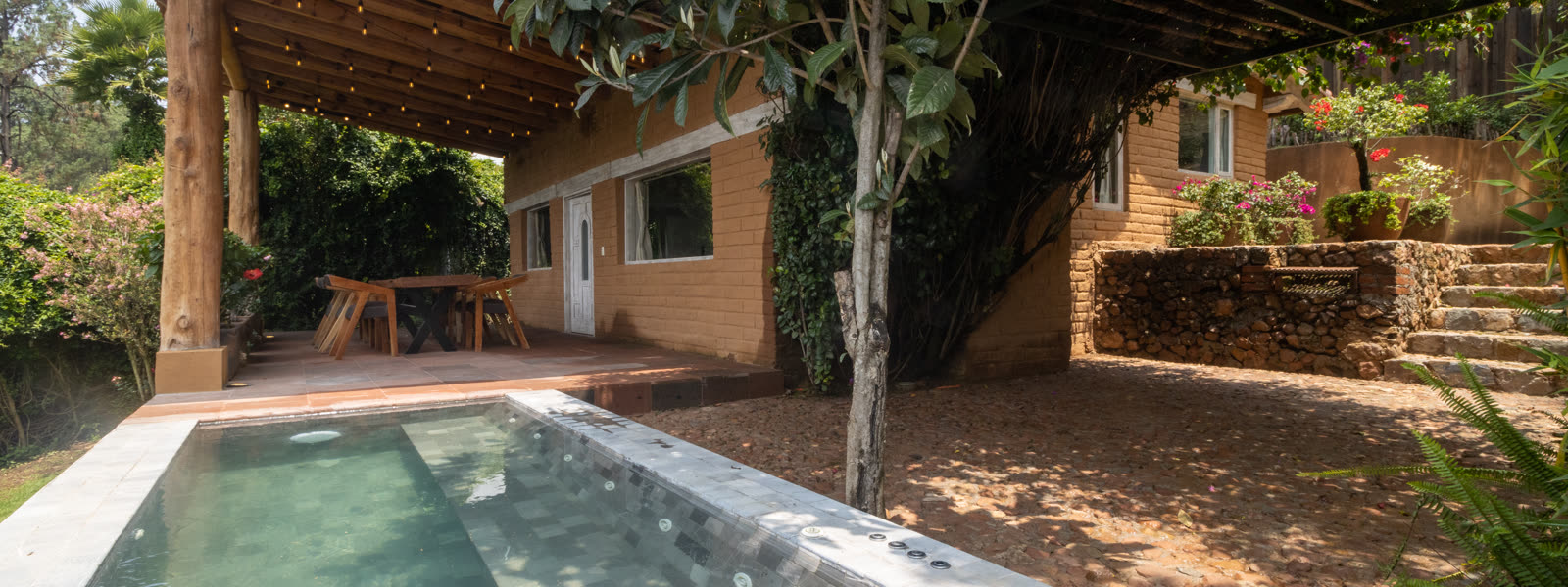 _MG_1153_cover_1600x600